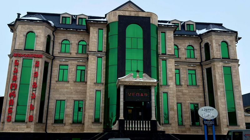 Ресторанно-гостиничный комплекс «Vegas»